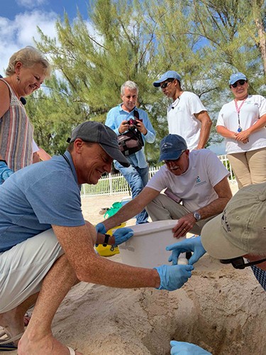 Governor-carefully-handles-the-eggs